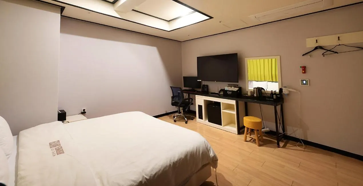 Hermes Hotel Busan