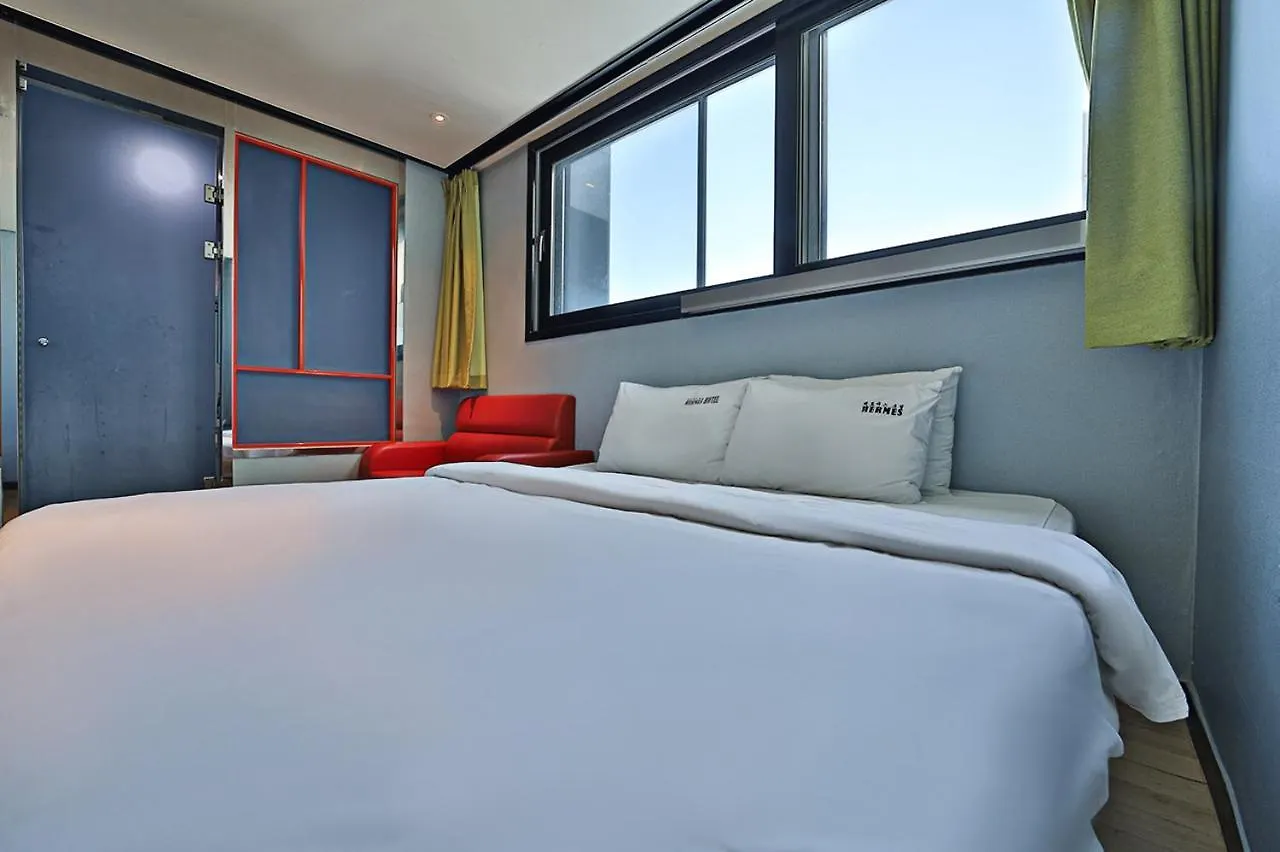 Hermes Hotel Busan 2*,  South Korea
